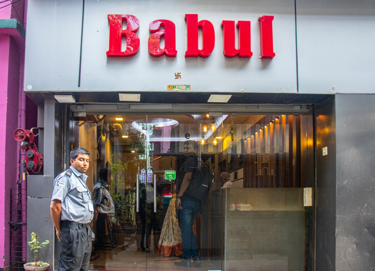 Essential Amenities of Hotels Near Kolkata Airport-Babul Hotel